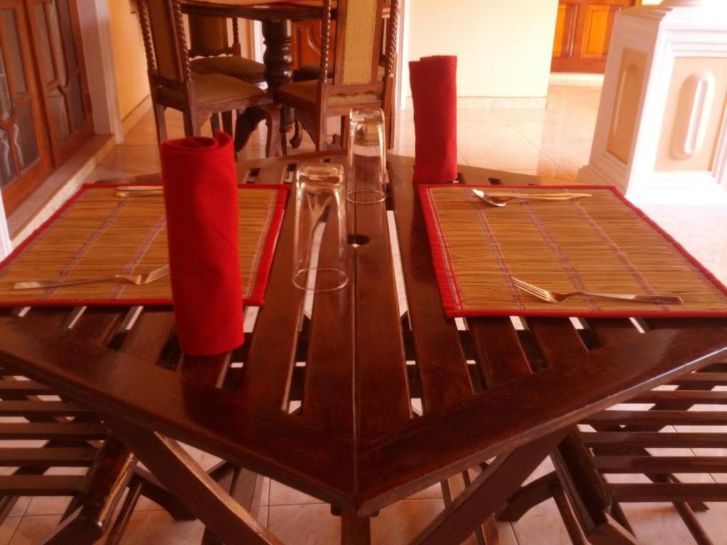 Villa W Bentota Bagian luar foto