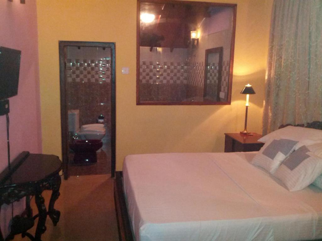 Villa W Bentota Bagian luar foto